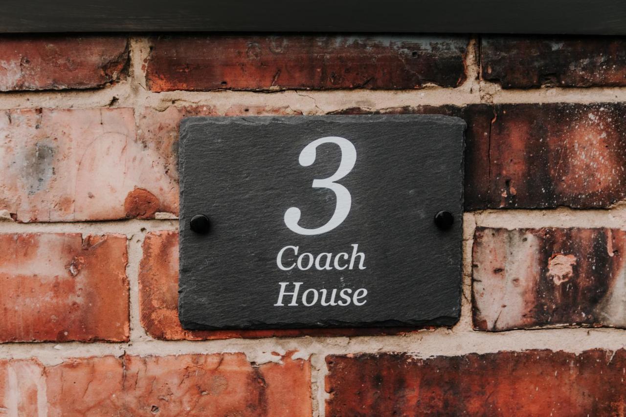 Coach House, A Cosy Nook In The Heart Of Tyne And Wear, With Parking, Wifi, Smart Tv, Close To All Travel Links Including Durham, Newcastle, Metrocentre, Sunderland Washington  Exteriör bild